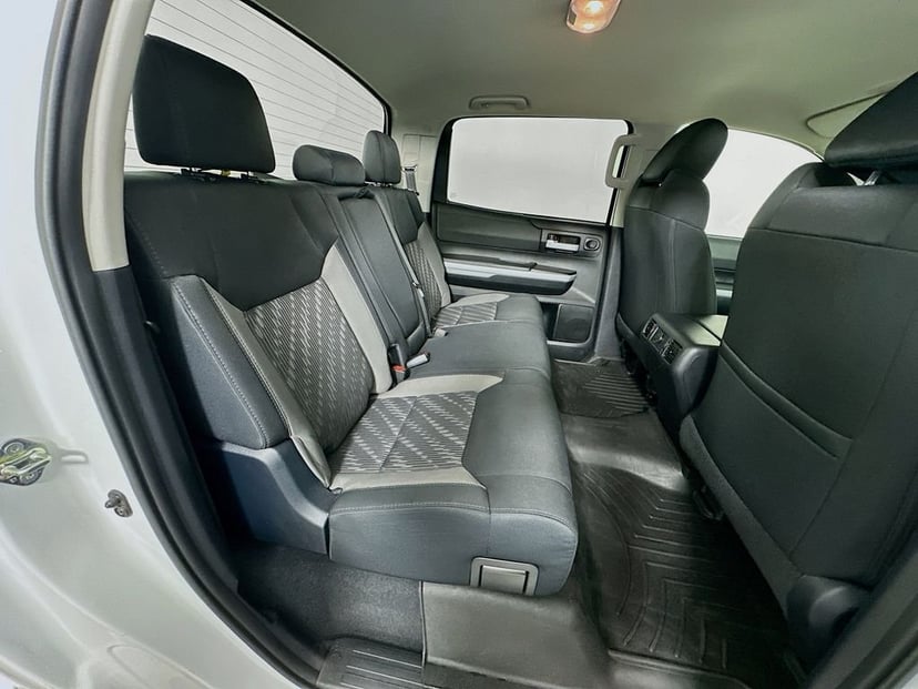 2018 Toyota Tundra - Image 27