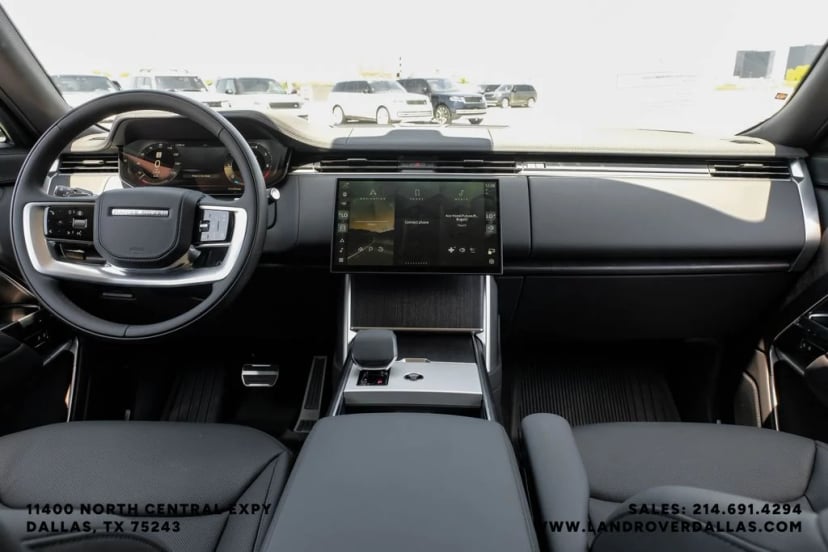 2026 Land Rover Range Rover - Image 15