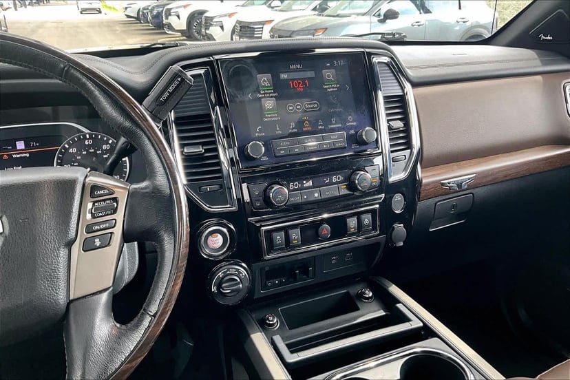 2021 Nissan Titan - Image 7