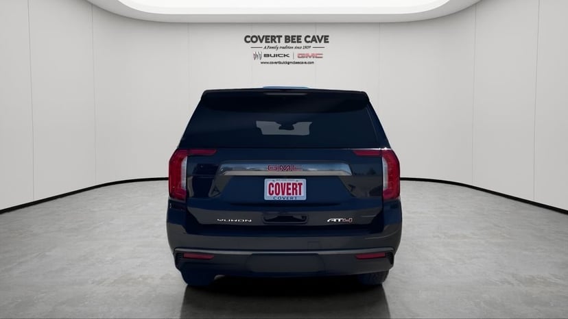 2023 GMC Yukon - Image 9