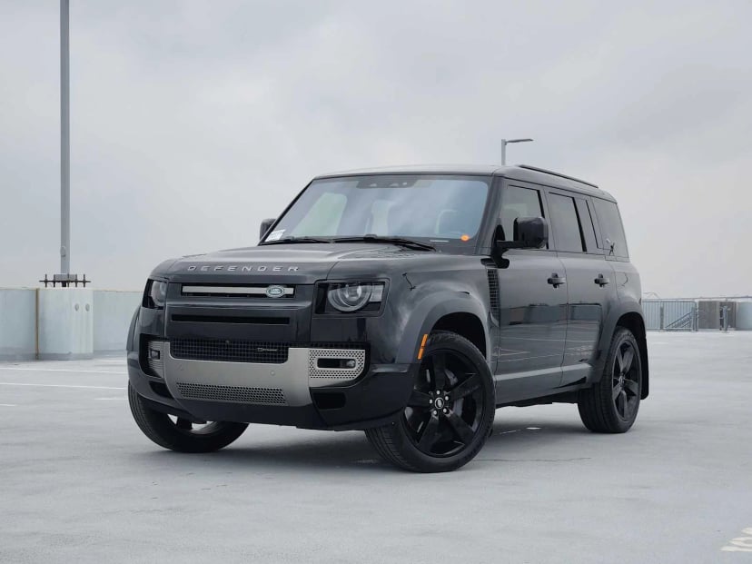 2022 Land Rover Defender - Image 1