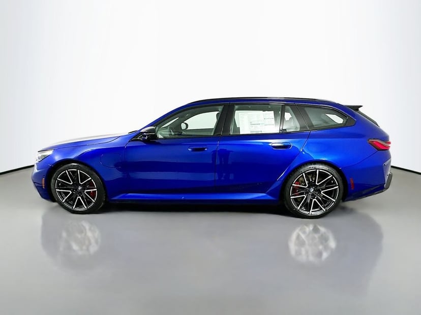 2027 BMW M5 - Image 8