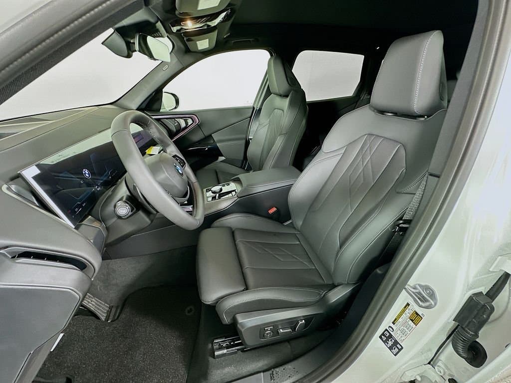 2026 BMW X3 - Image 16