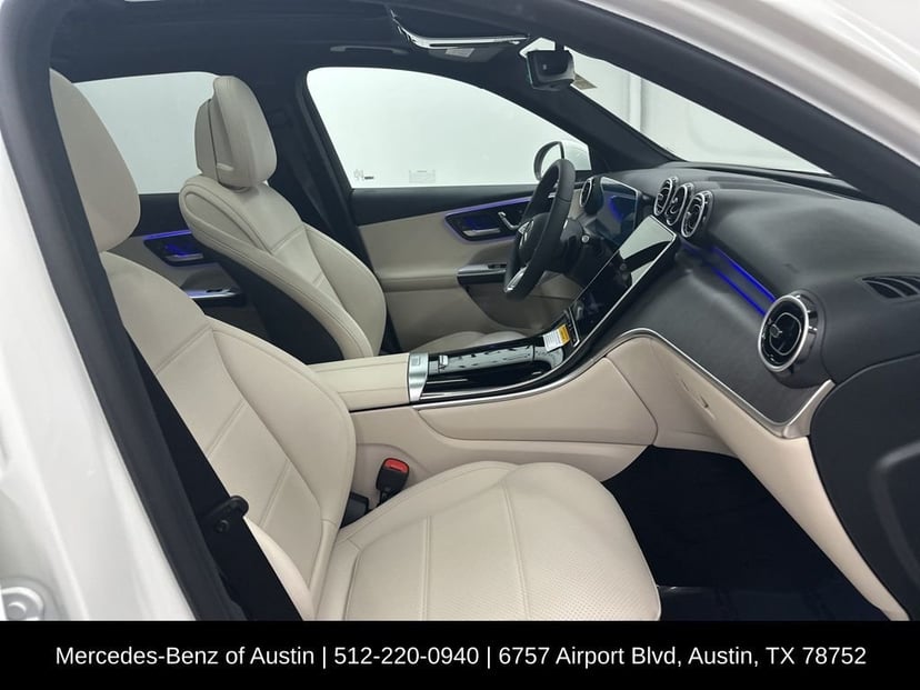 2026 Mercedes-Benz GLC - Image 27