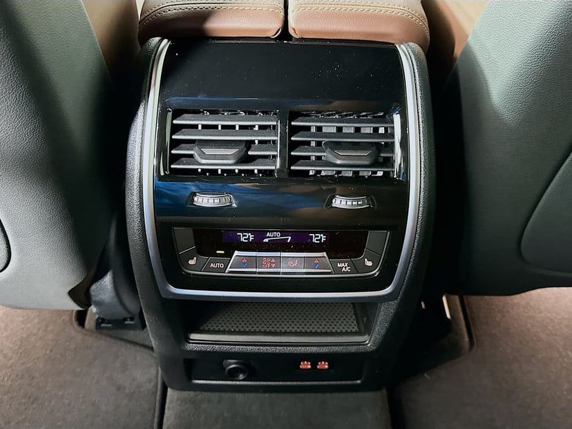 2026 BMW X5 - Image 18