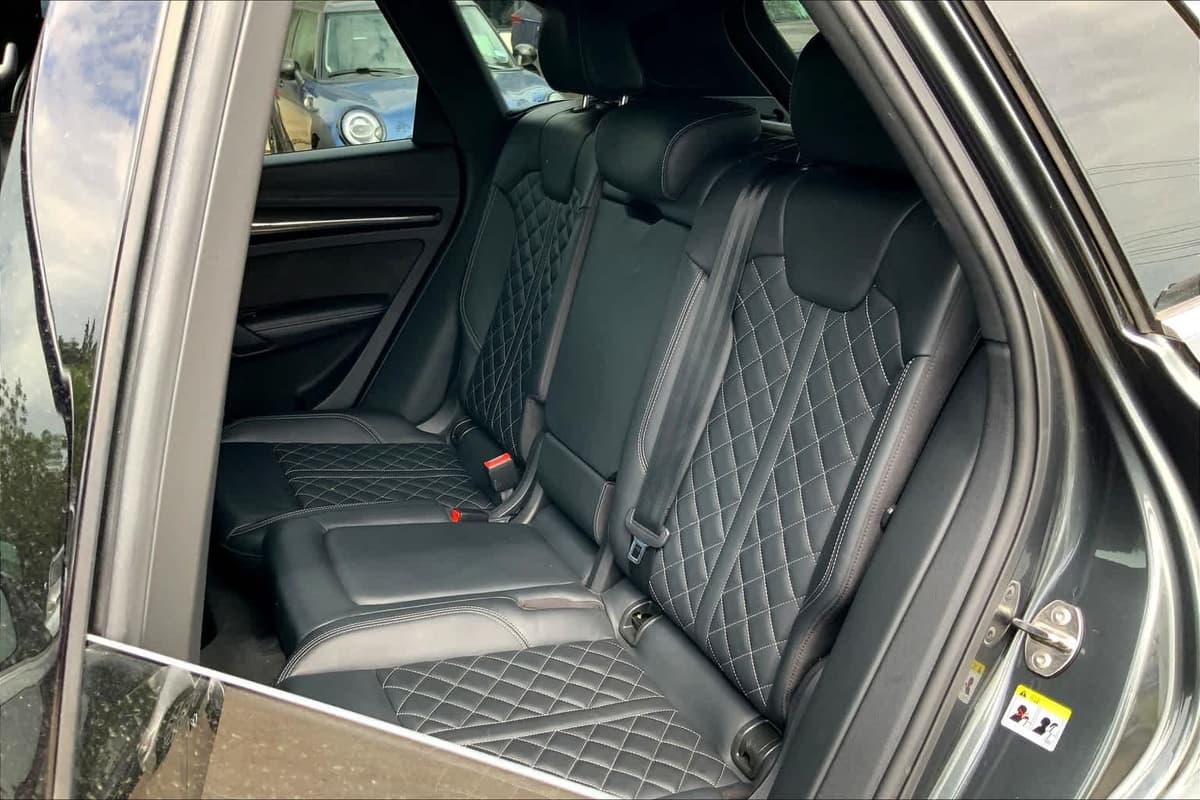 2018 Audi SQ5 - Image 20