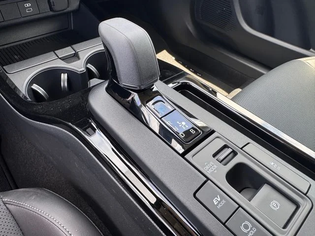 2026 Toyota Prius - Image 15