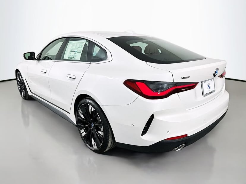 2026 BMW 4 Series - Image 6