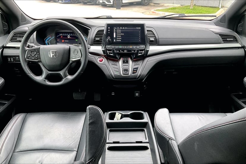 2024 Honda Odyssey - Image 16