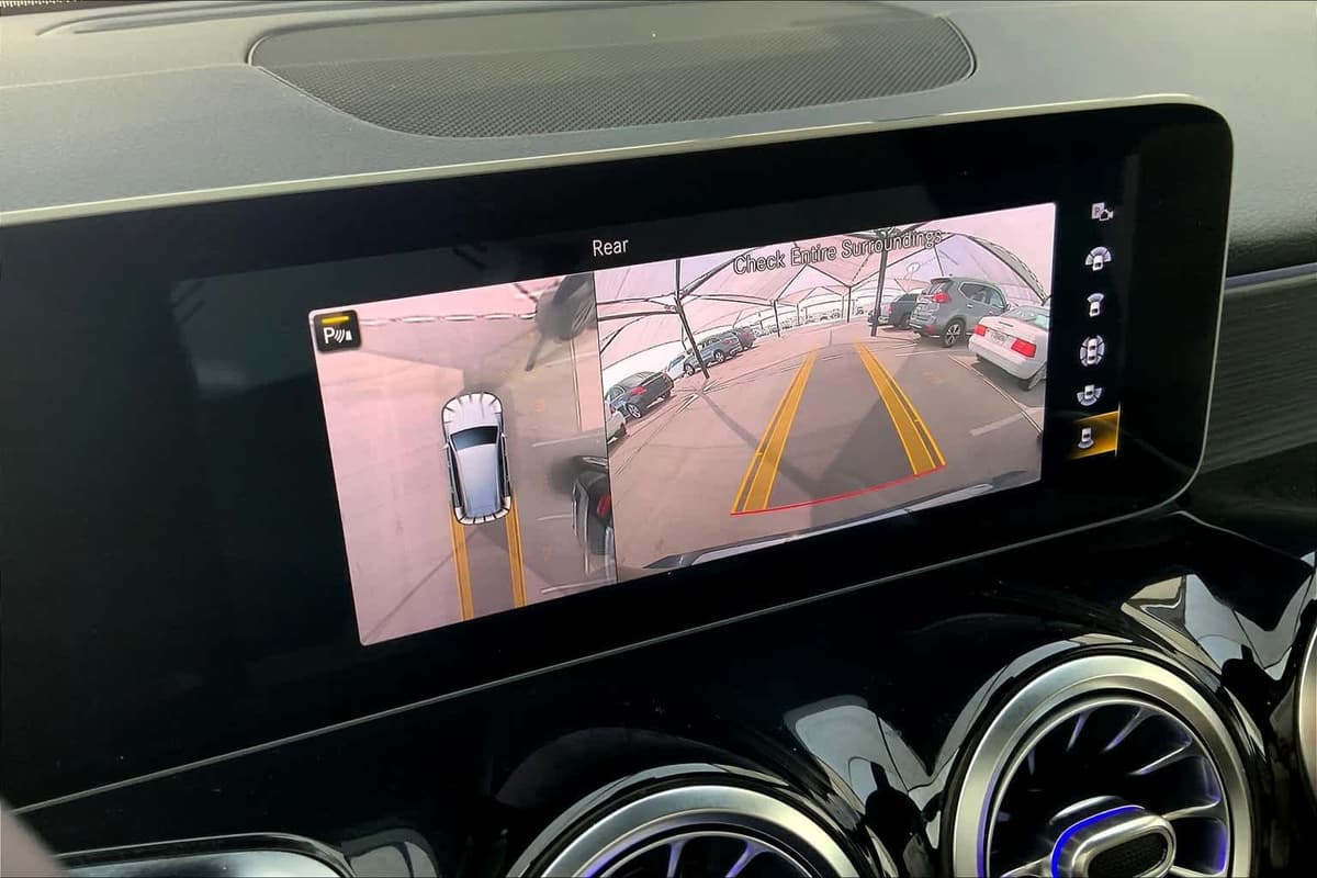 2020 Mercedes-Benz GLB 250 - Image 25