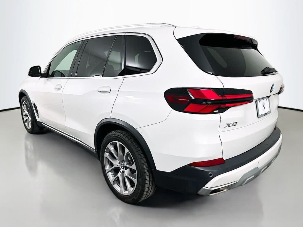 2024 BMW X5 - Image 7