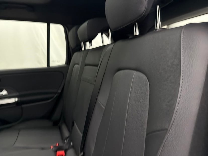 2026 Mercedes-Benz GLB - Image 19
