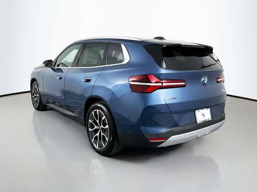 2025 BMW X3 - Image 7
