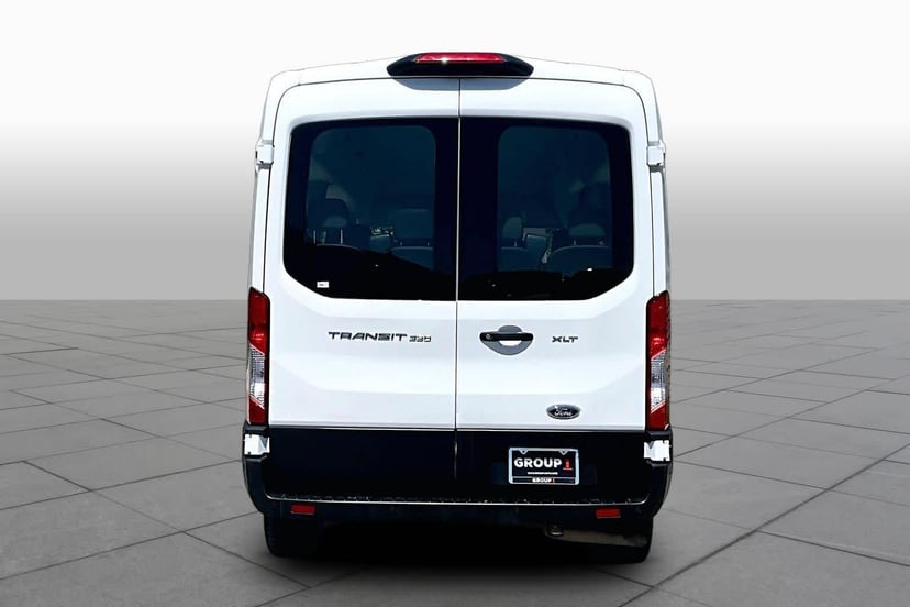 2023 Ford Transit Passenger Wagon - Image 5
