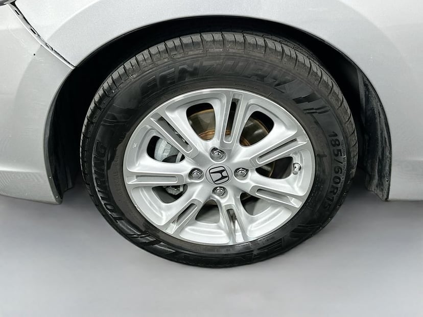 2010 Honda Insight - Image 28
