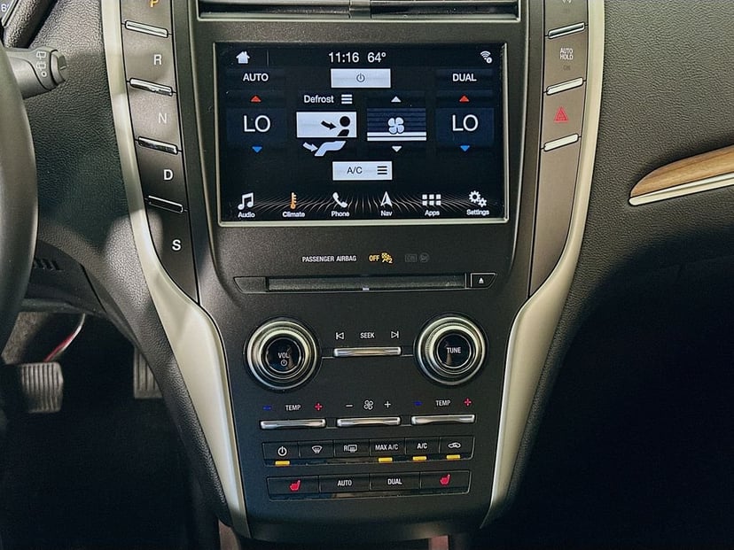 2019 Lincoln MKC - Image 16