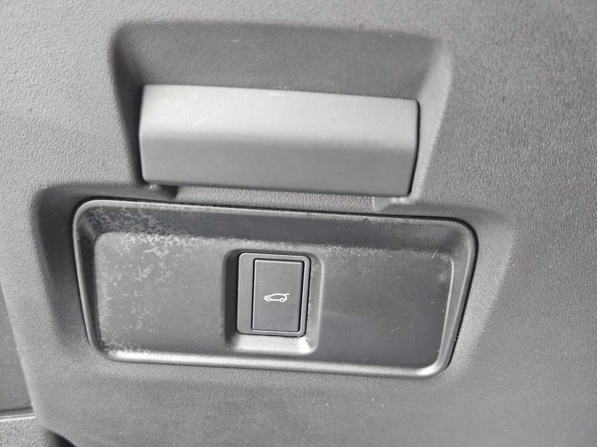 2026 Land Rover Range Rover Evoque - Image 19