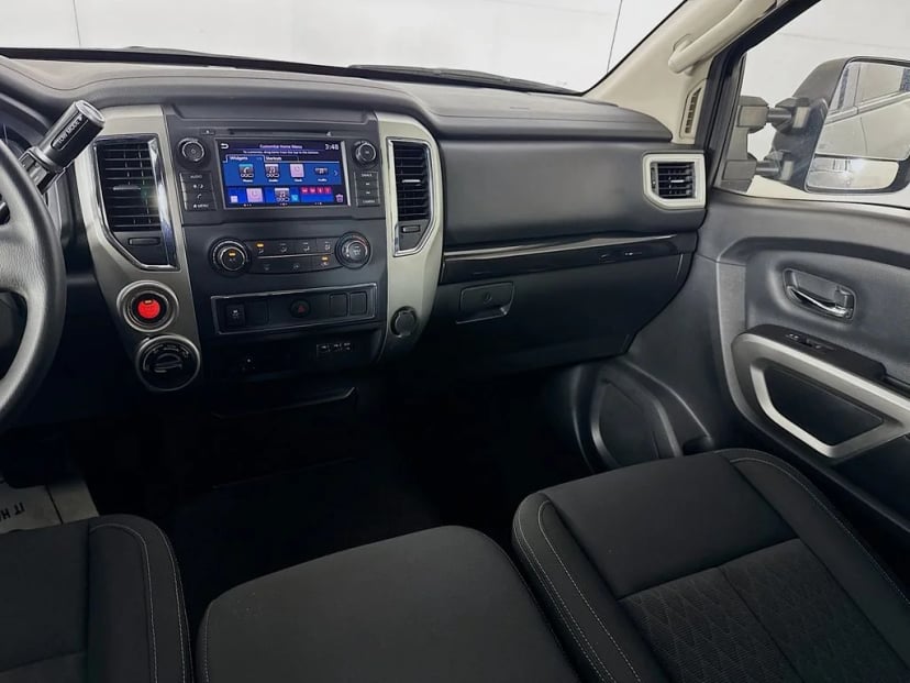 2019 Nissan Titan XD - Image 26