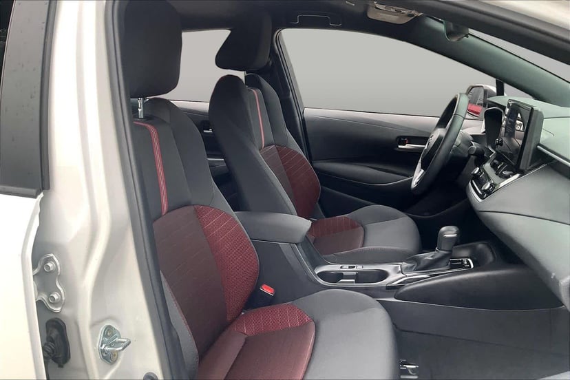 2026 Toyota Corolla - Image 9