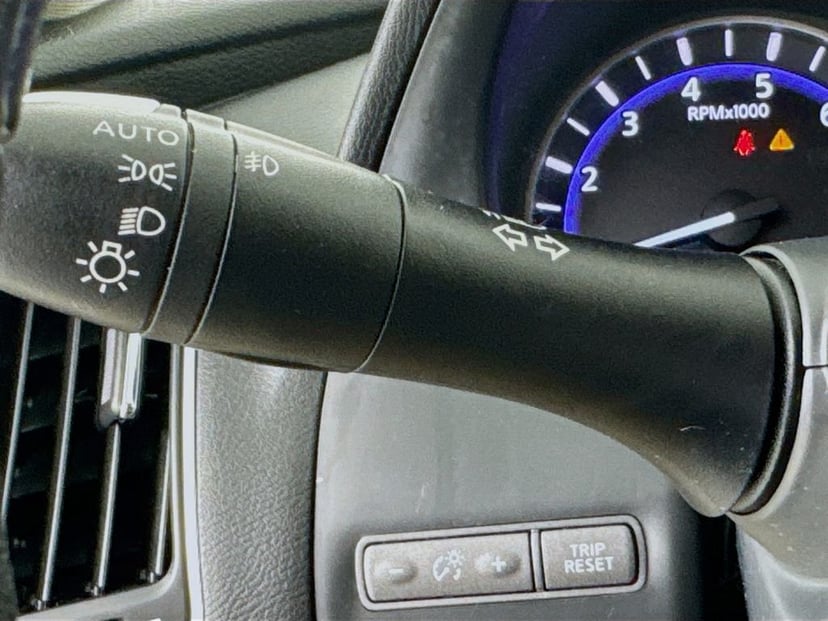 2017 INFINITI Q50 - Image 14