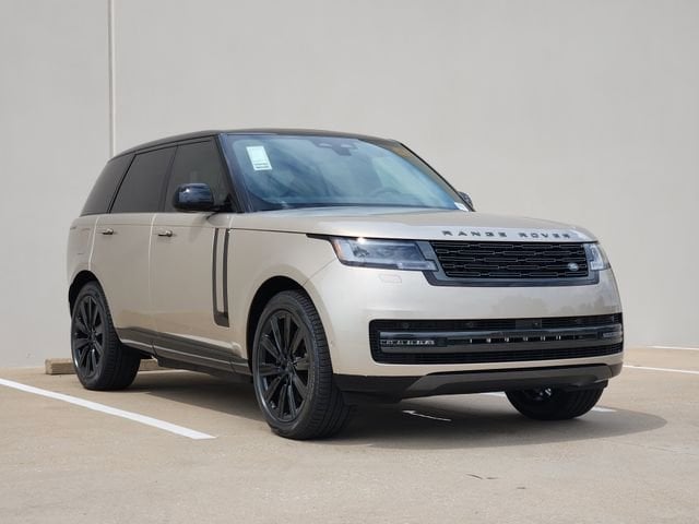 2026 Land Rover Range Rover Plug-In Hybrid - Image 3