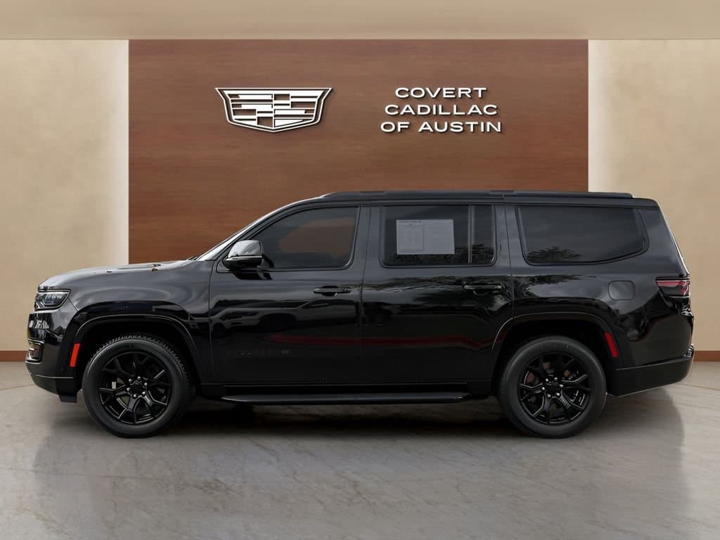 2023 Jeep Wagoneer - Image 2