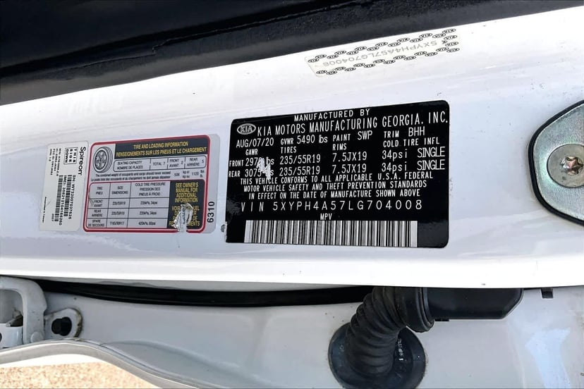 2020 Kia Sorento - Image 35