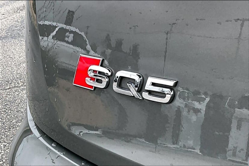 2023 Audi SQ5 Sportback - Image 10