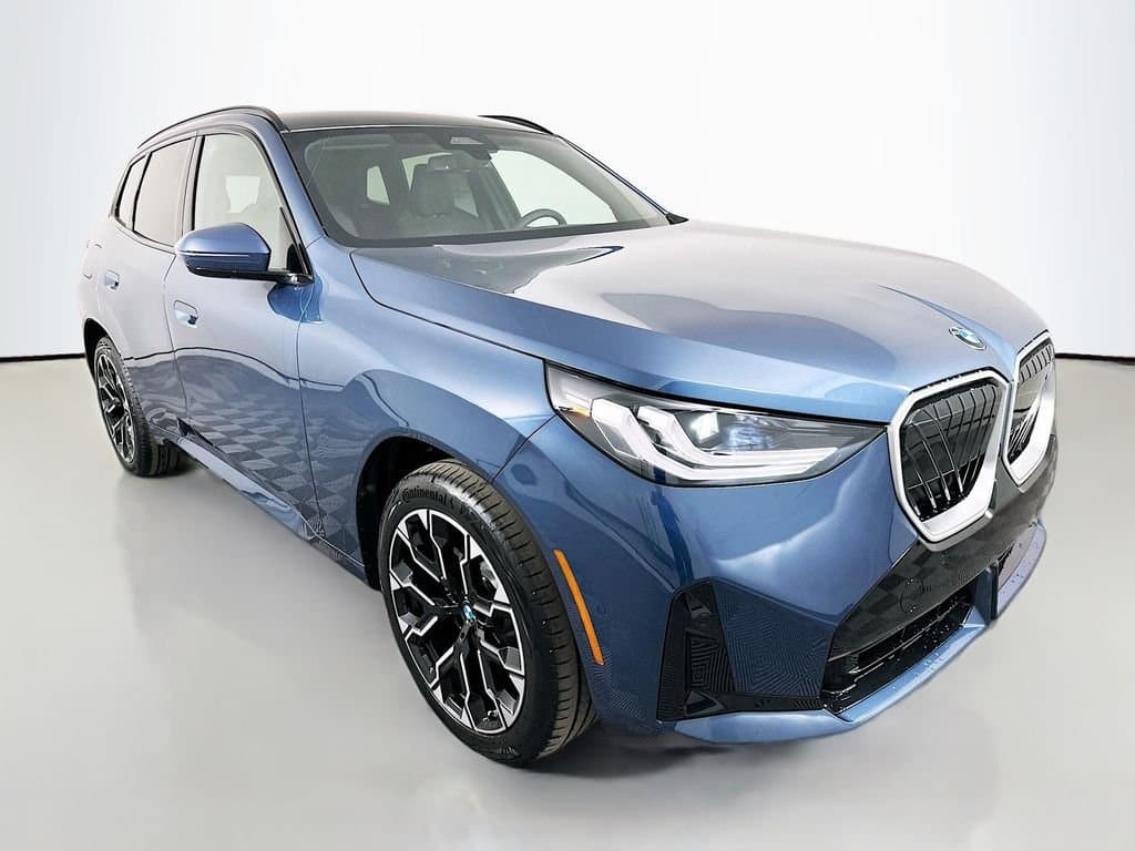 2026 BMW X3 - Image 3