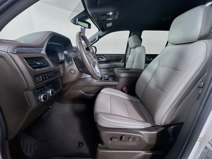 2022 GMC Yukon - Image 25
