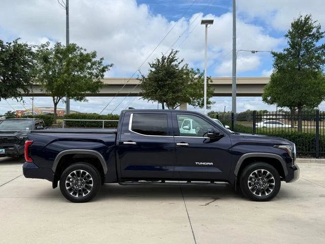 2025 Toyota Tundra - Image 36