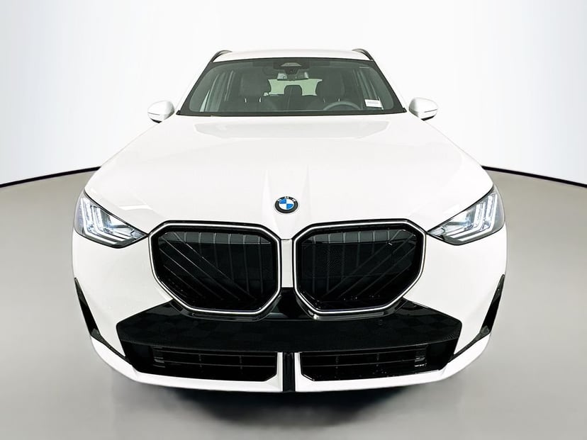 2026 BMW X3 - Image 2