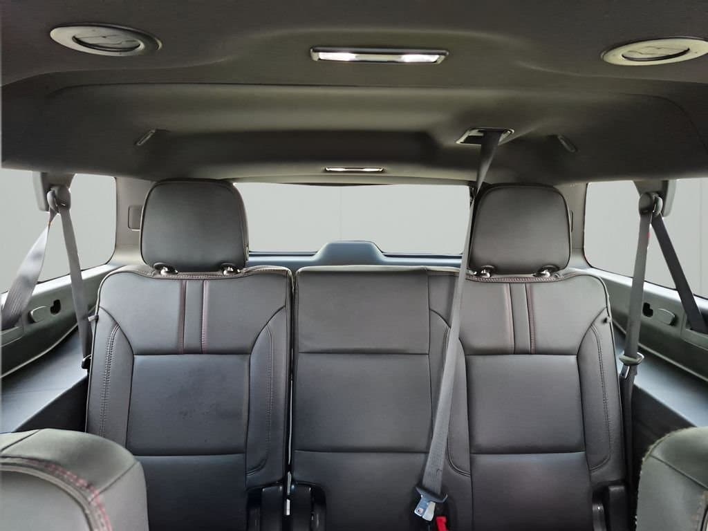 2023 Chevrolet Suburban - Image 25
