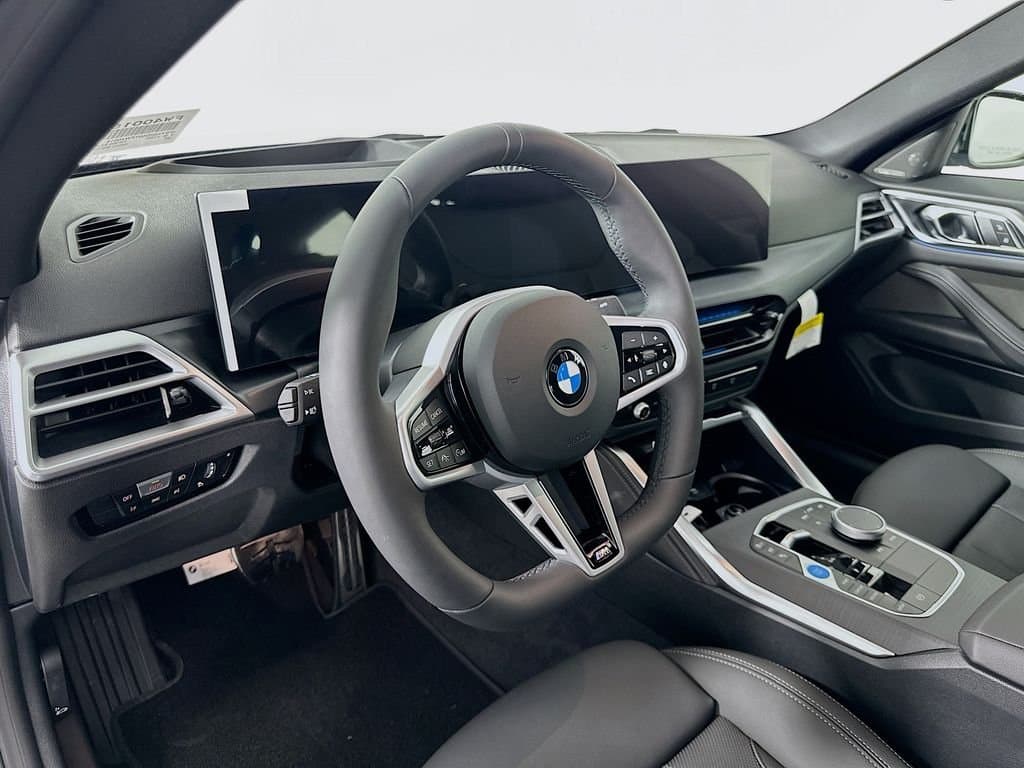 2026 BMW i4 - Image 9