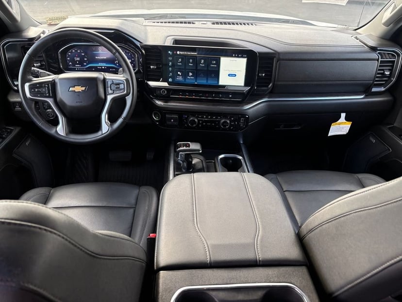 2025 Chevrolet Silverado 1500 - Image 24