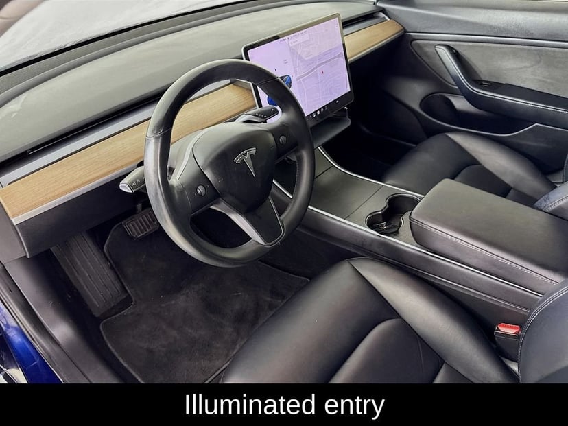 2018 Tesla Model 3 - Image 10