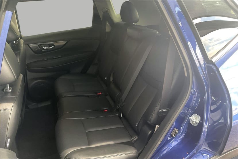 2017 Nissan Rogue - Image 21