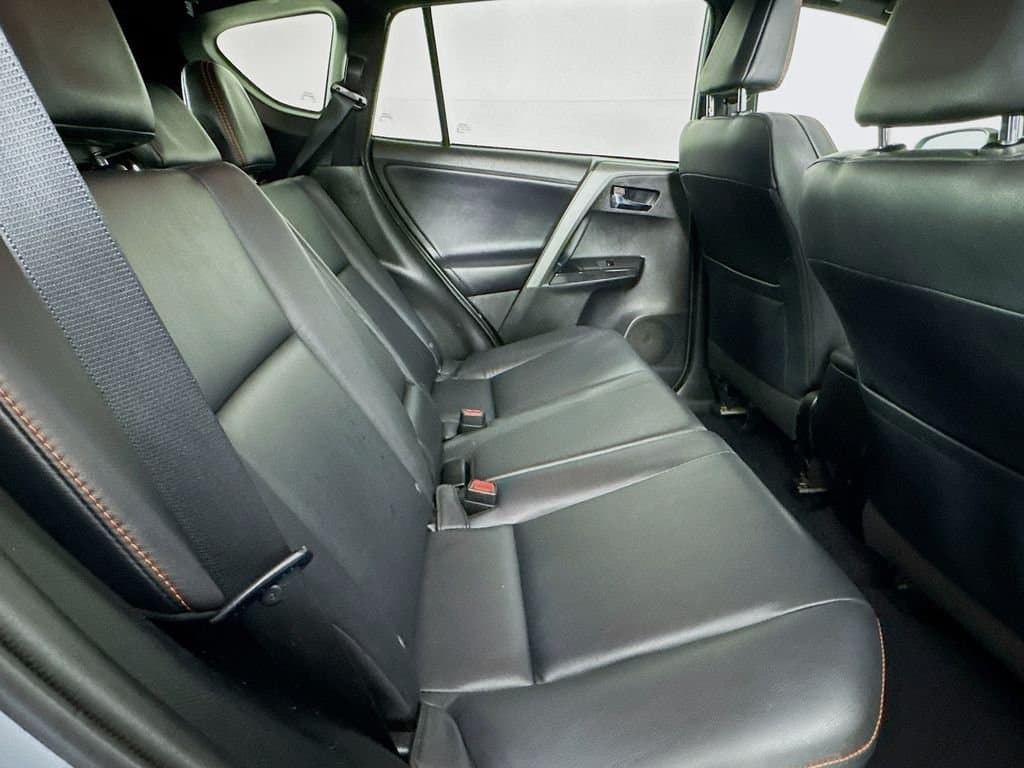 2016 TOYOTA RAV4 - Image 35