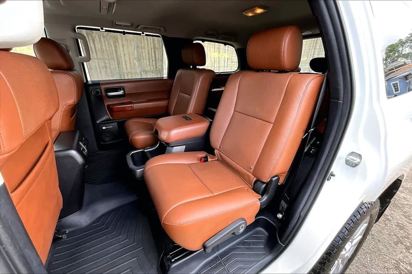 2019 Toyota Sequoia - Image 21