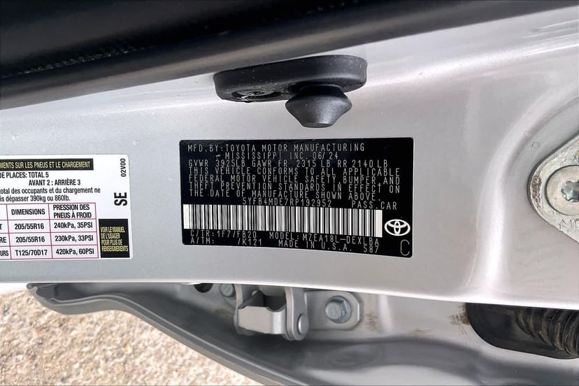 2024 Toyota Corolla - Image 34