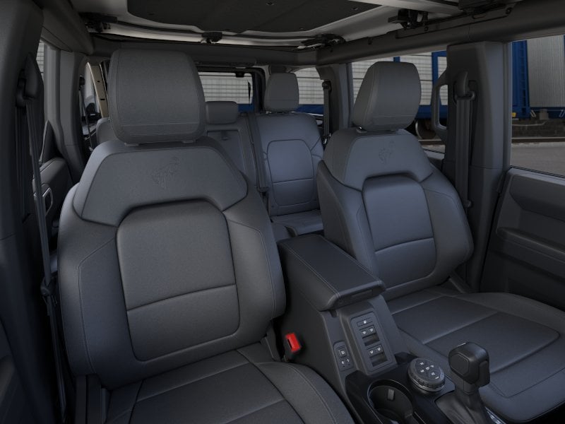2026 Ford Bronco - Image 23