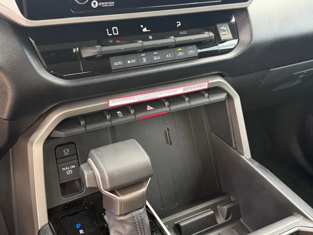 2024 Toyota Tundra - Image 21