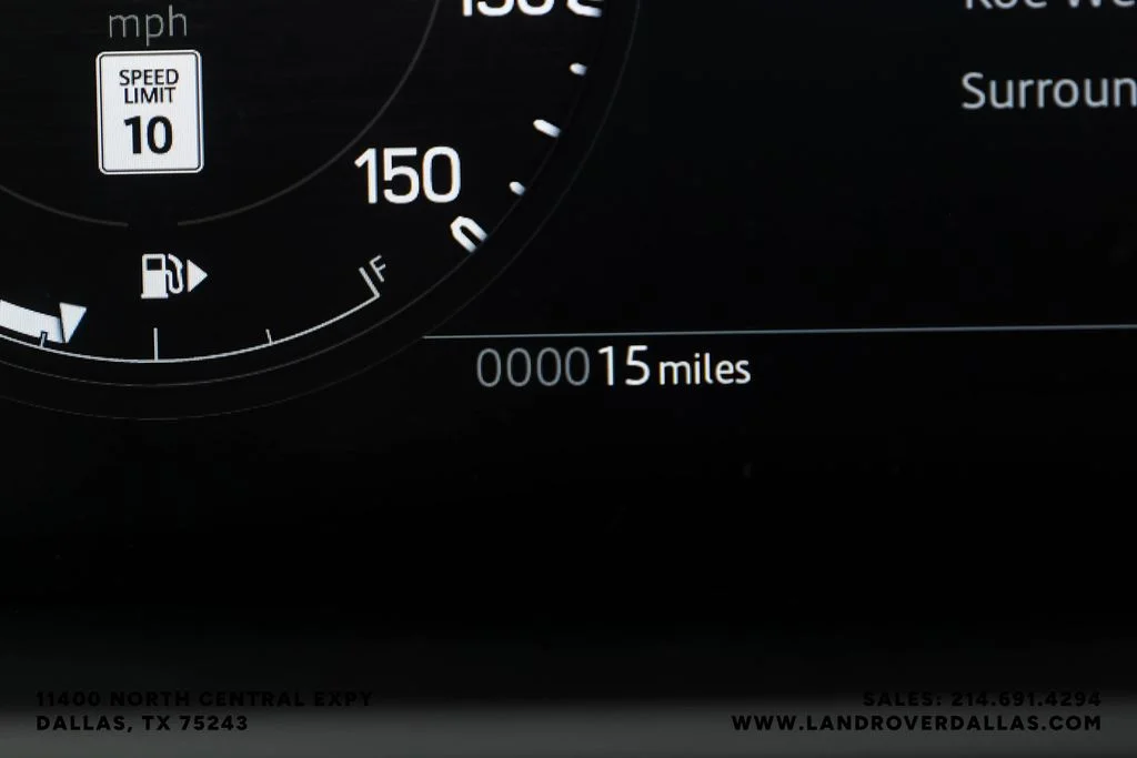 2026 Land Rover Defender 130 - Image 20