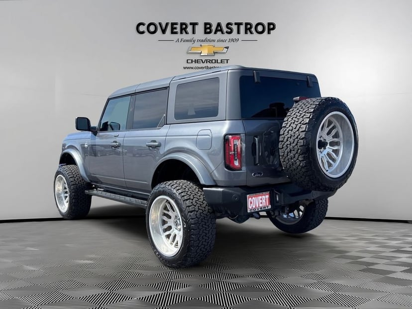 2023 Ford Bronco - Image 5