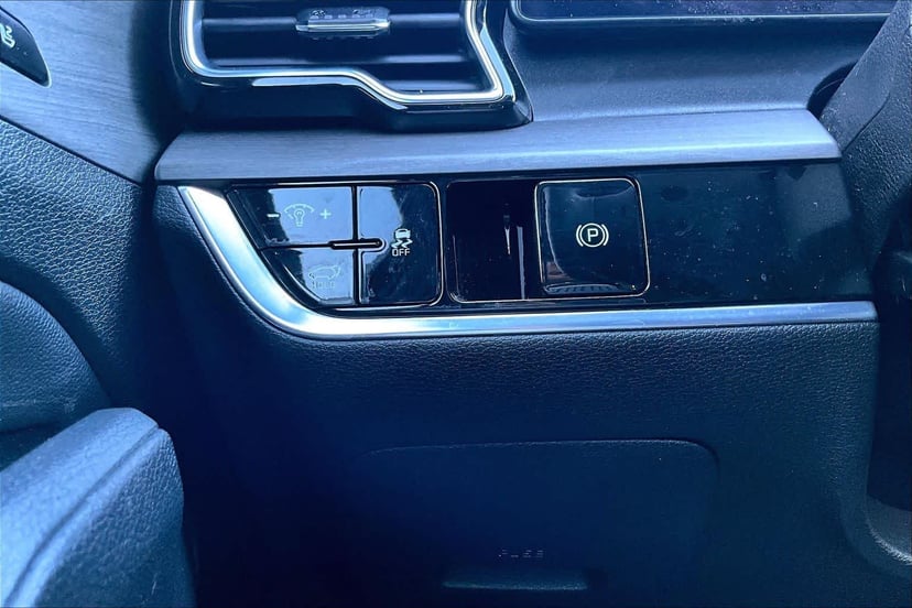 2023 Kia Sportage - Image 34