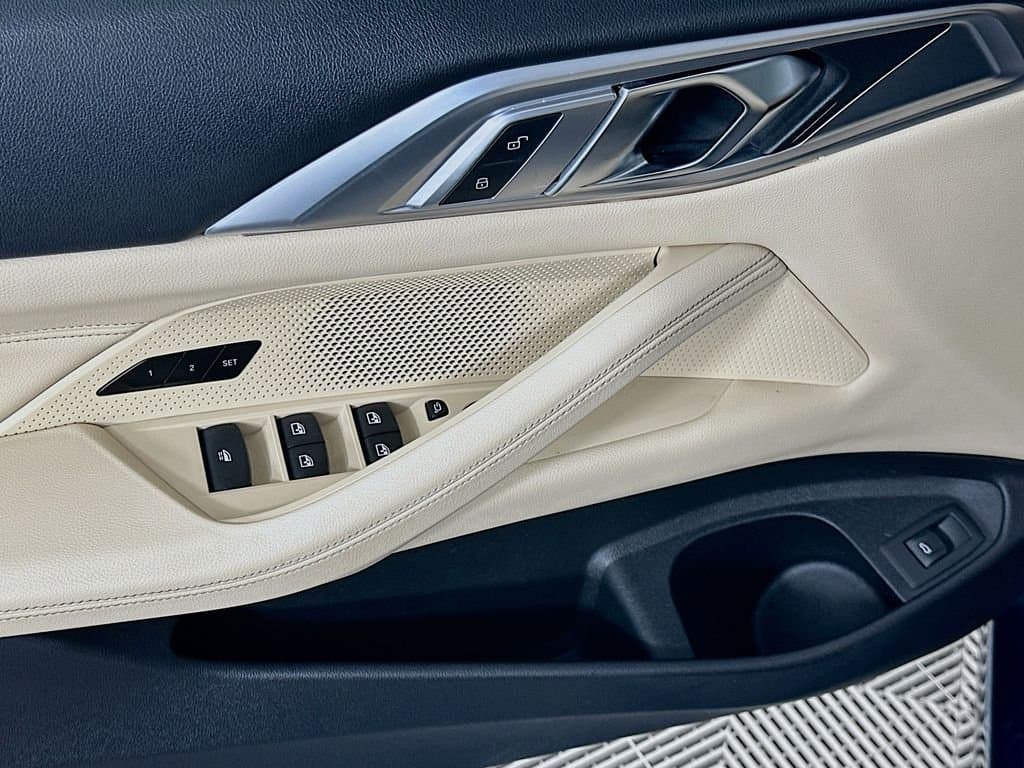 2024 BMW 4 Series - Image 18