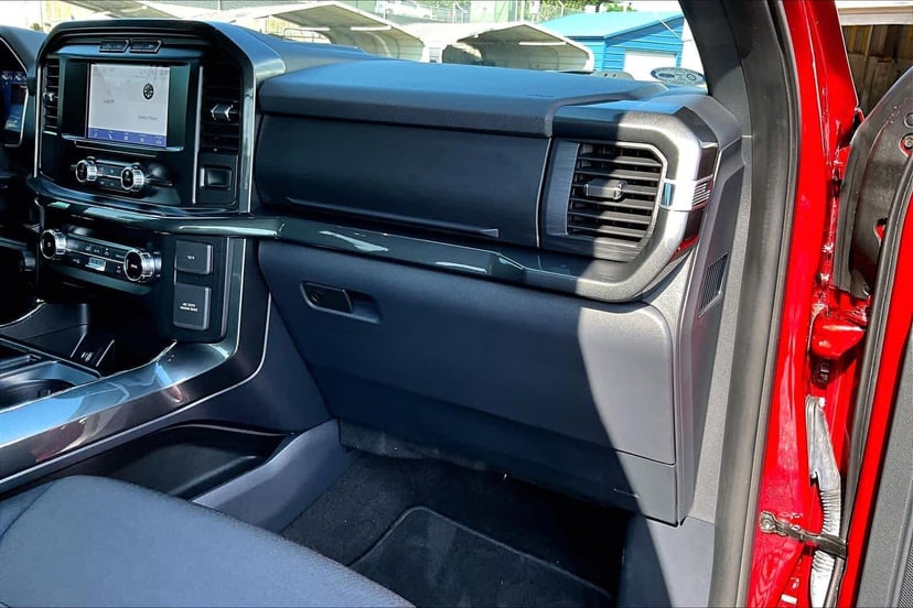 2022 Ford F-150 - Image 19