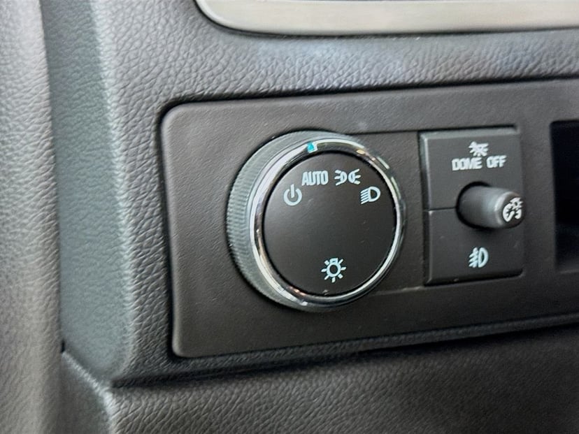 2012 GMC Yukon - Image 11