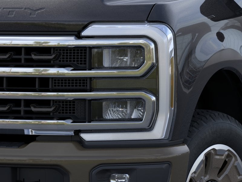 2026 Ford Super Duty - Image 30