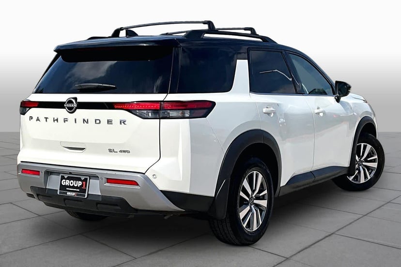 2023 Nissan Pathfinder - Image 13